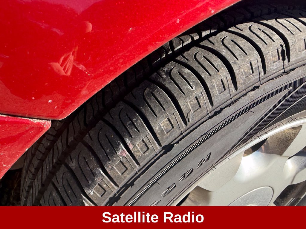 Used 2004 Cadillac De Ville w/ Equipment Group FWD image 12