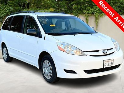Used 2010 Toyota Sienna CE