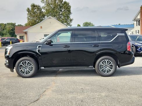 New 2026 Nissan Armada SL w/ Captain's Chari Seat Package image 5