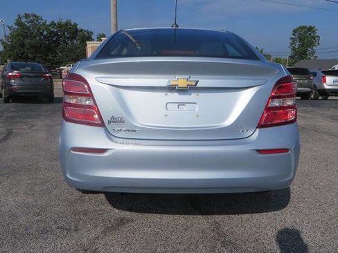 Used 2017 Chevrolet Sonic LT w/ Convenience Package image 7
