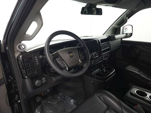 Used 2026 Chevrolet Express 2500 Extended w/ Driver Convenience Package RWD image 8