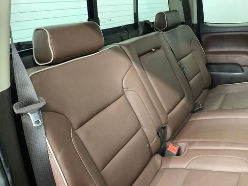 Used 2016 Chevrolet Silverado 2500 High Country w/ Duramax Plus Package AWD/4WD image 30