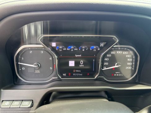 Used 2022 GMC Sierra 3500 Denali w/ Denali Ultimate Package AWD/4WD image 31
