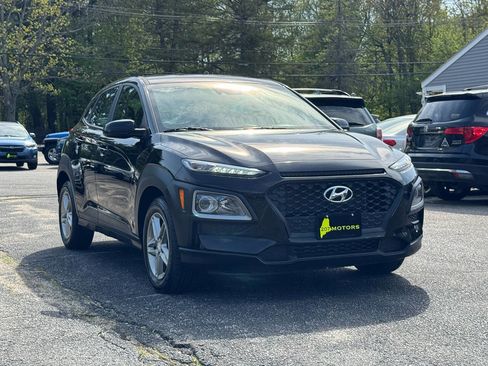 Used 2019 Hyundai Kona SE AWD/4WD image 2