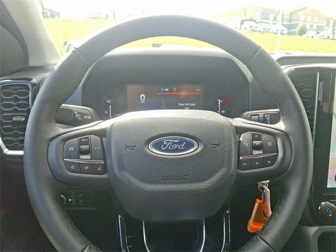 New 2025 Ford Ranger XLT w/ FX4 Off-Road Package image 8