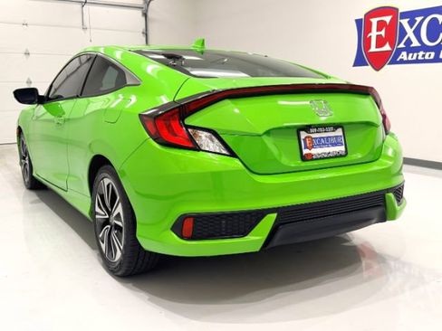 Used 2018 Honda Civic EX-T image 9
