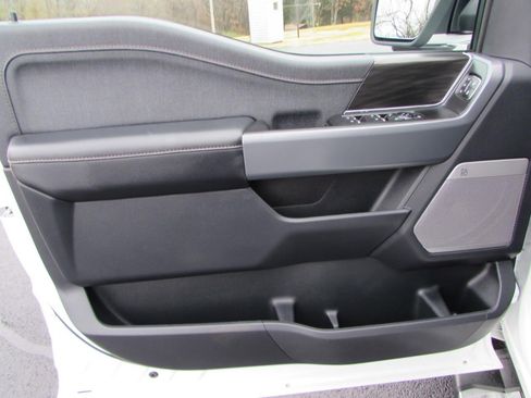 Used 2024 Ford F150 Lariat w/ Tow/Haul Package image 18