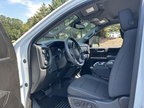 New 2026 Chevrolet Silverado 2500 Custom w/ Custom Value Package image 33