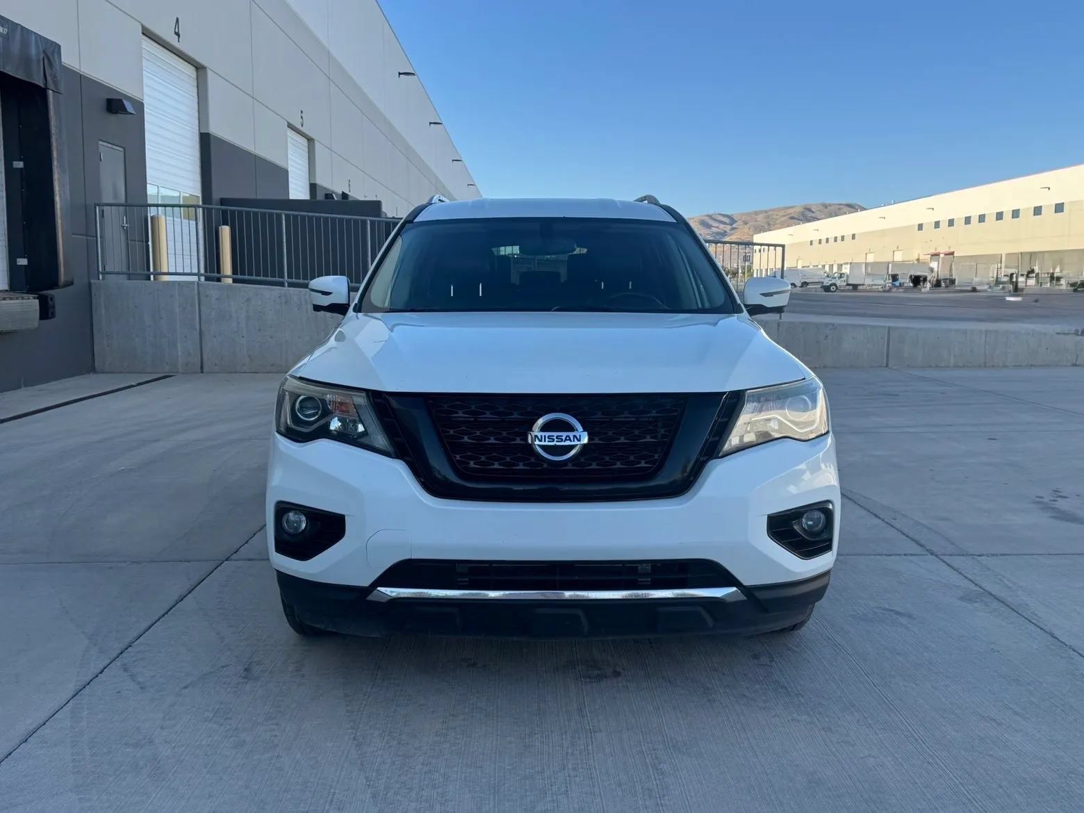 Used 2020 Nissan Pathfinder SL AWD/4WD image 8