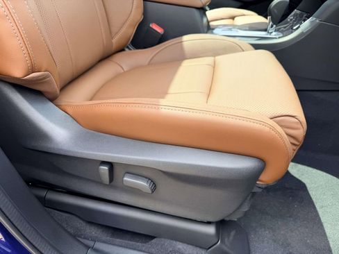 New 2026 Subaru Ascent Touring AWD/4WD image 9