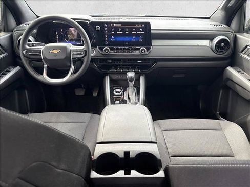 Used 2023 Chevrolet Colorado LT w/ LT Convenience Package II AWD/4WD image 23