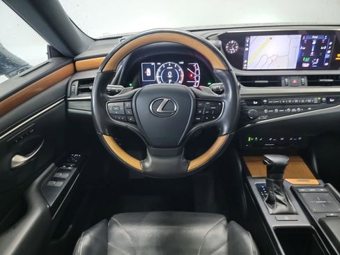 Used 2020 Lexus ES 350 w/ Luxury Package FWD image 16