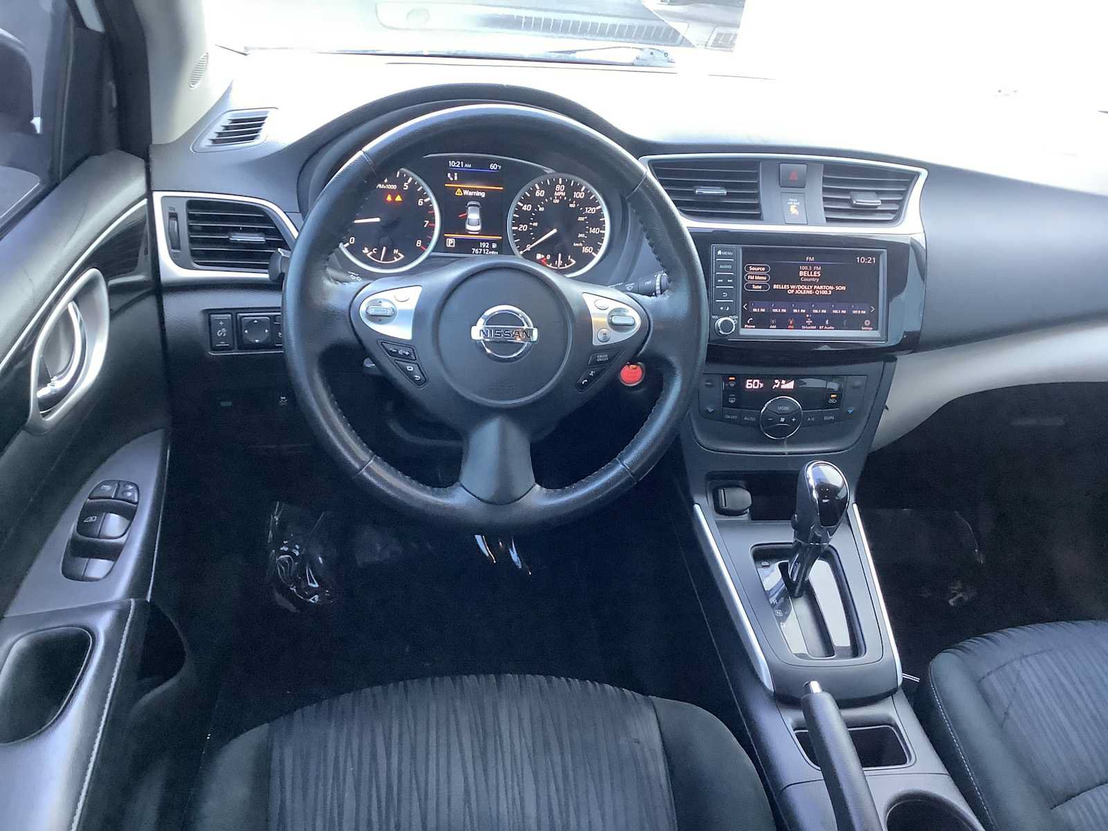 Used 2019 Nissan Sentra SV w/ Special Edition Package FWD image 10