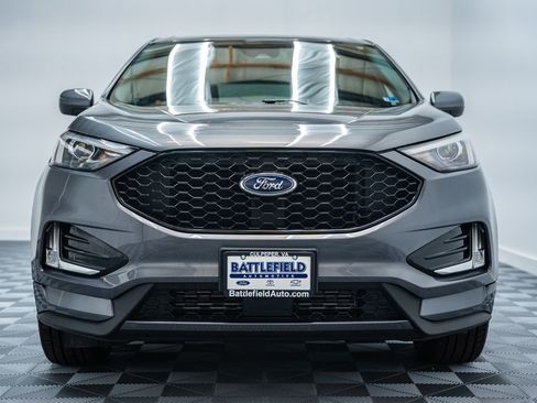 Used 2022 Ford Edge ST-Line image 2