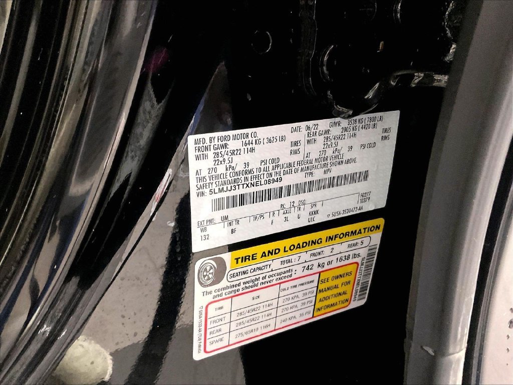 Used 2022 Lincoln Navigator L Black Label AWD/4WD image 37