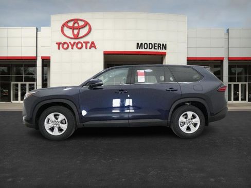 New 2026 Toyota Grand Highlander AWD Hybrid image 10