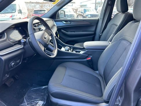 New 2025 Jeep Grand Cherokee L Laredo w/ Luxury Tech Group I AWD/4WD image 14