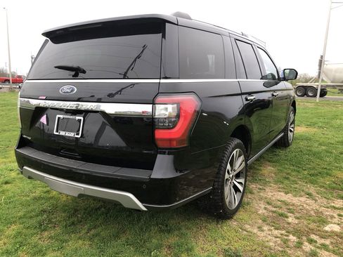 Used 2021 Ford Expedition Limited image 5