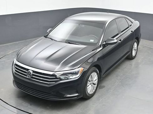 Used 2020 Volkswagen Jetta S w/ Driver Assistance Package FWD image 15