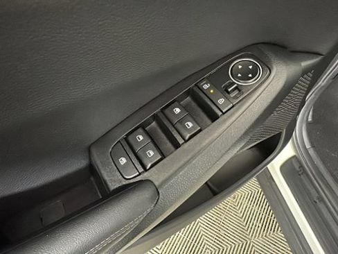 Used 2024 Kia Seltos S AWD/4WD image 10