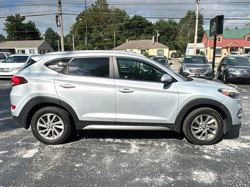 Used 2017 Hyundai Tucson SE w/ SE Popular Package 02 AWD/4WD image 8