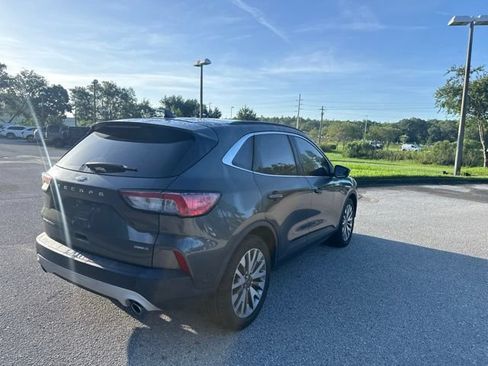 Used 2020 Ford Escape Titanium w/ Titanium Premium Package 2.0 AWD/4WD image 7