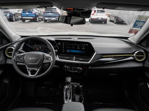 New 2026 Chevrolet Trax ACTIV w/ Driver Confidence Package image 12