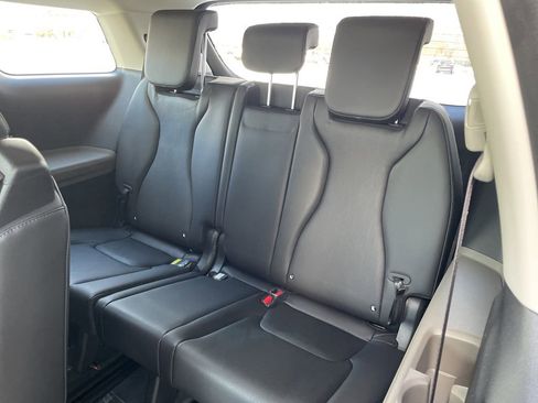 New 2026 Kia Carnival LXS FWD image 13