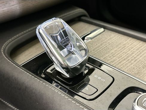 Used 2021 Volvo XC90 T8 Inscription Expression image 17