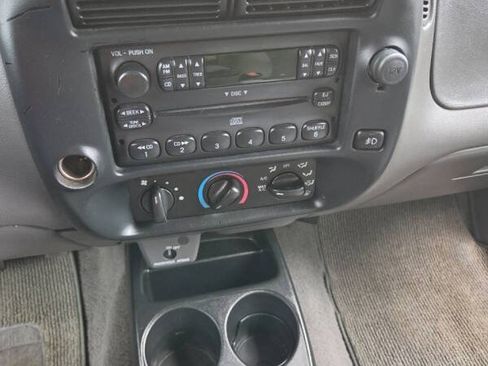 Used 2002 Ford Ranger XLT RWD image 15