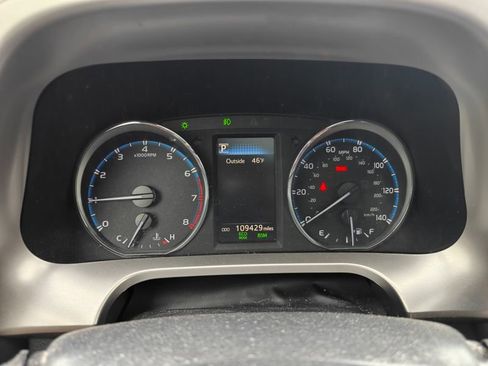 Used 2018 Toyota RAV4 Limited w/ All Weather Liner Package image 15