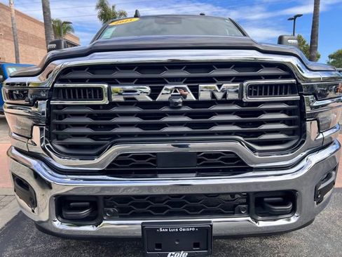 Used 2025 RAM 2500 Big Horn AWD/4WD image 6