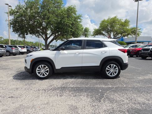 Certified 2021 Chevrolet TrailBlazer LS FWD image 9