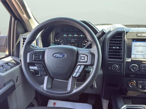 Used 2018 Ford F150 XL w/ Equipment Group 101A Mid AWD/4WD image 10