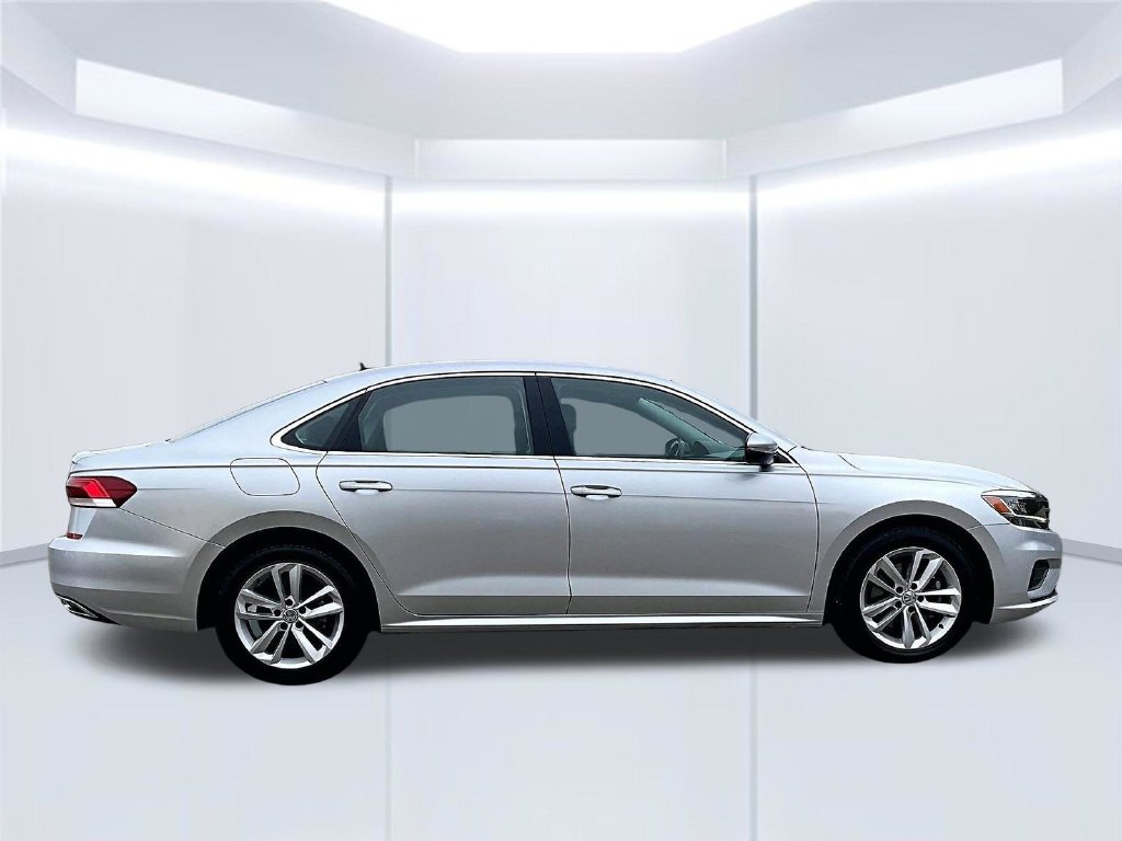 Used 2020 Volkswagen Passat 2.0T SE FWD image 36