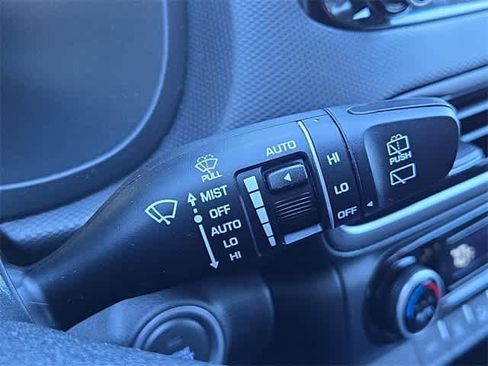 Used 2022 Hyundai Kona Limited image 24