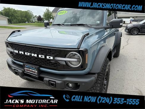 Used 2023 Ford Bronco Wildtrak image 11