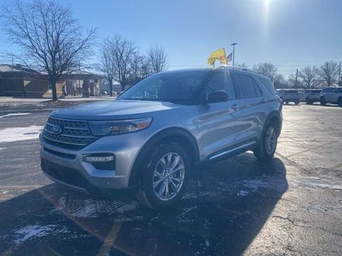 Used 2023 Ford Explorer Limited image 15