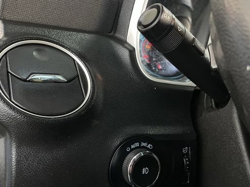 Used 2010 Chevrolet Camaro LT image 15