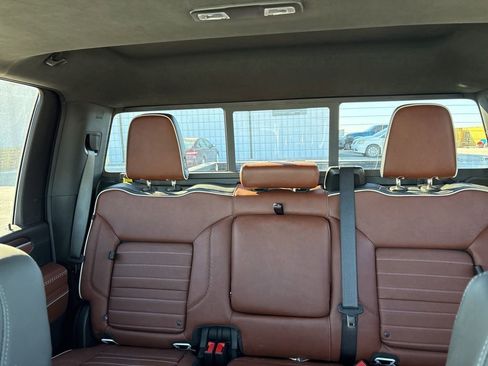 Used 2025 GMC Sierra 3500 Denali Ultimate image 48