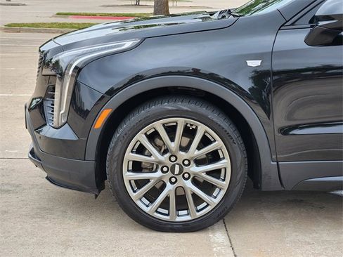 Used 2019 Cadillac XT4 Sport w/ Cold Weather Package image 8