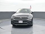 Used 2023 Volkswagen Tiguan SE image 3