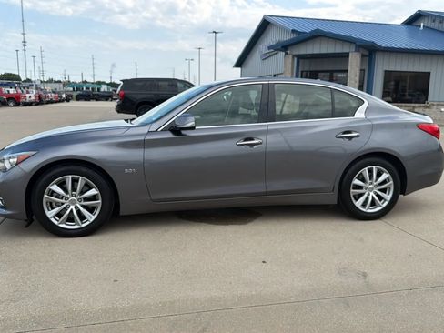 Used 2016 INFINITI Q50 3.0t Premium w/ 3.0T Premium Plus Package AWD/4WD image 6