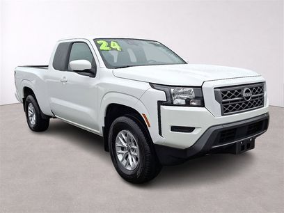 Used 2024 Nissan Frontier SV w/ Technology Package