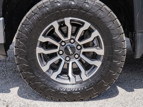 Used 2020 GMC Sierra 1500 AT4 w/ AT4 Premium Package image 31