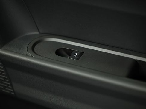 New 2026 MINI Cooper 2-Door Hardtop FWD image 40
