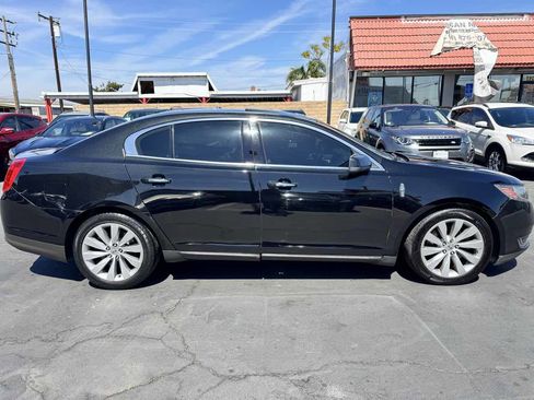 Used 2015 Lincoln MKS FWD image 7