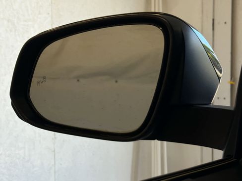 Used 2025 Toyota Tacoma SR5 image 44