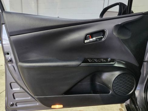Used 2021 Toyota Prius Prime Limited image 44