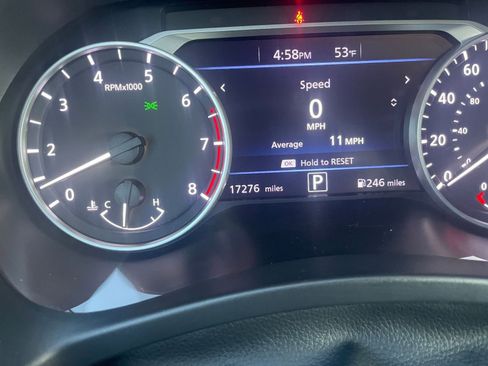 Used 2025 Nissan Sentra SV image 38